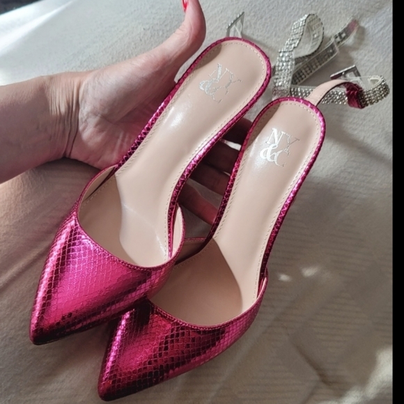 NIB Rhinestone Snakeskin Pointed Toe Heels NY&CO - Picture 12 of 15